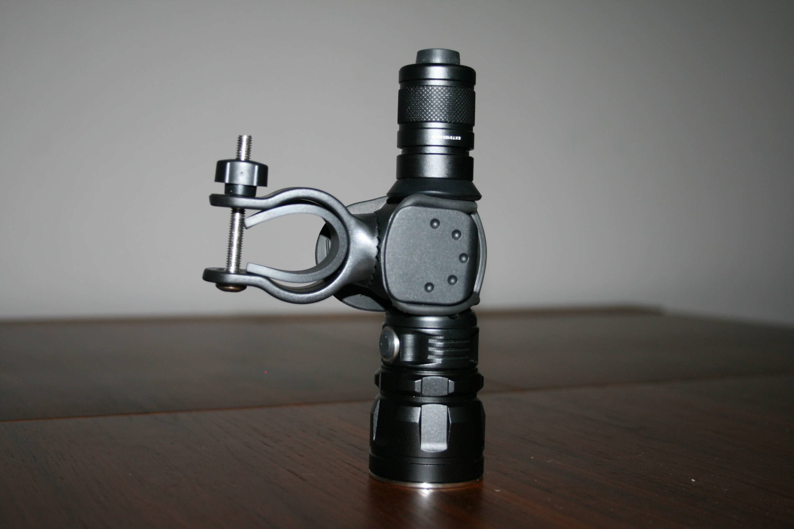 Montura lanterna rotativa