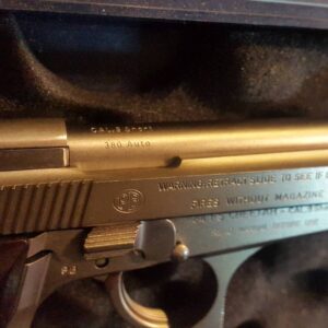 Pistol Beretta 84FS cal 9x17