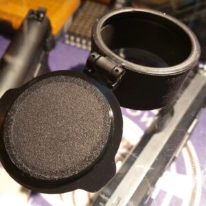 Capac luneta Bushwacker